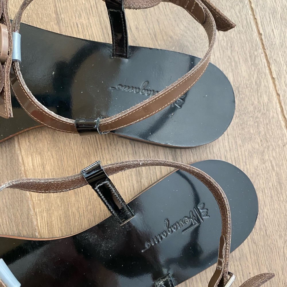 Ferragamo sandals - Picture 5 of 9